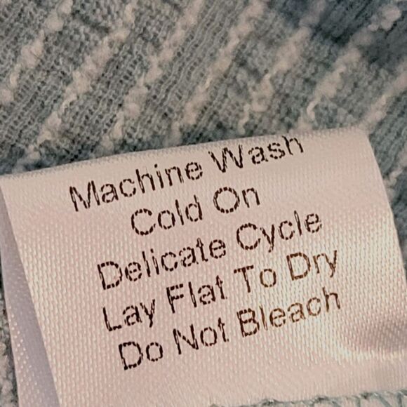 Coco & Carmen Green Textured Drawstring Stretch Leisure Pull-On Shorts Size M/S - Picture 6 of 6